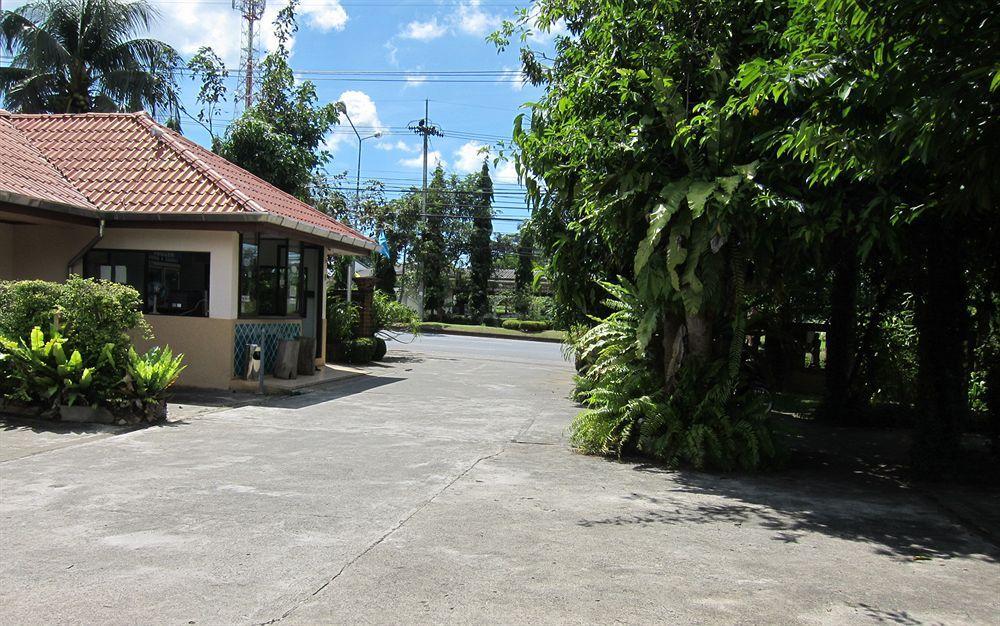 Oasis Resort Krabi Exterior photo