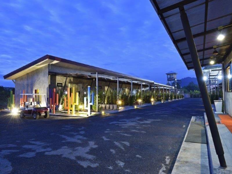 Oasis Resort Krabi Exterior photo